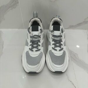 P448 White and Gray Athletic Shoes
